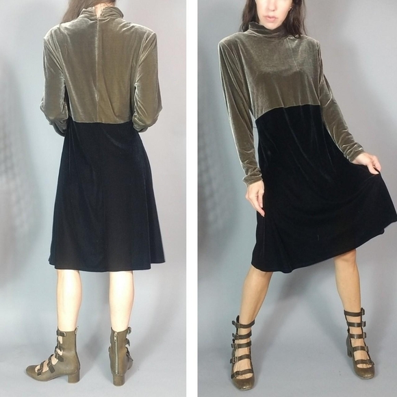 Vintage Dresses & Skirts - ❌️sold❌️Vintage 90s Velveteen Dress M L
